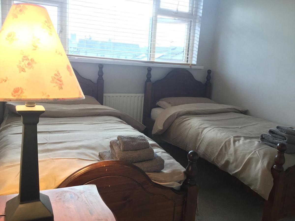 Entire 3 Bedroom House Ballyshannon Town Centre المظهر الخارجي الصورة